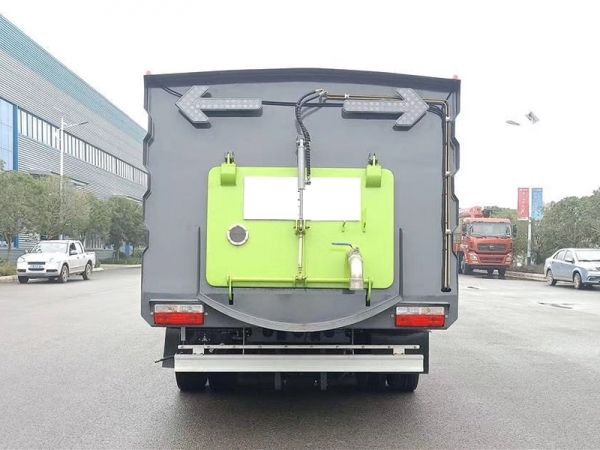 國六東風(fēng)D7多利卡4水/5塵洗掃車