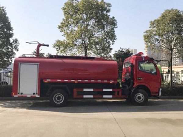 10噸東風(fēng)153消防灑水車