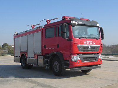 4噸干粉消防車(chē)